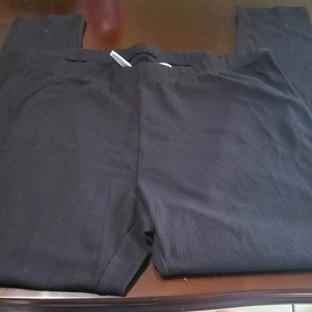 NWOT Old Navy ribbed black leggins